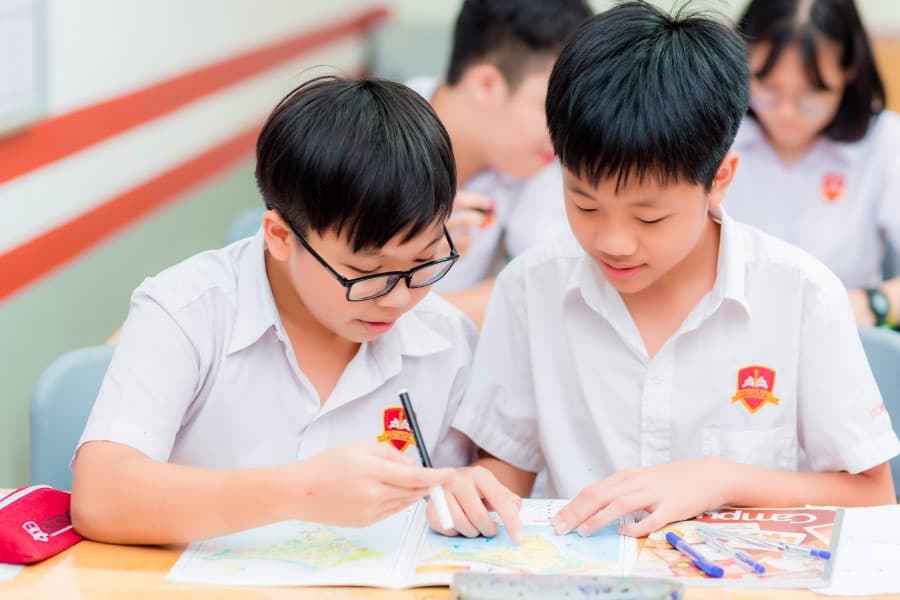 Lớp ôn thi Tiếng Anh Cambridge