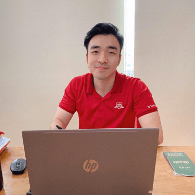 Thầy Võ Anh Quân